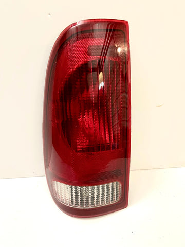 1999-2007 F250/F350 & 1997-2003 F150  DRIVER LEFT TAIL LIGHT