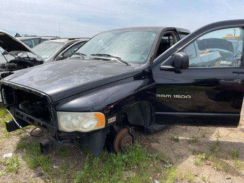 2003 Dodge RAM 1500 1/2 ton 2WD