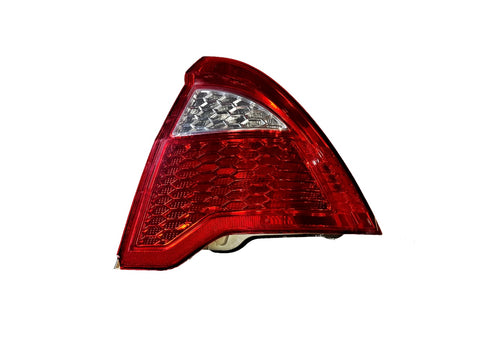 2010-2012 FORD FUSION RIGHT PASSENGER TAIL LIGHT